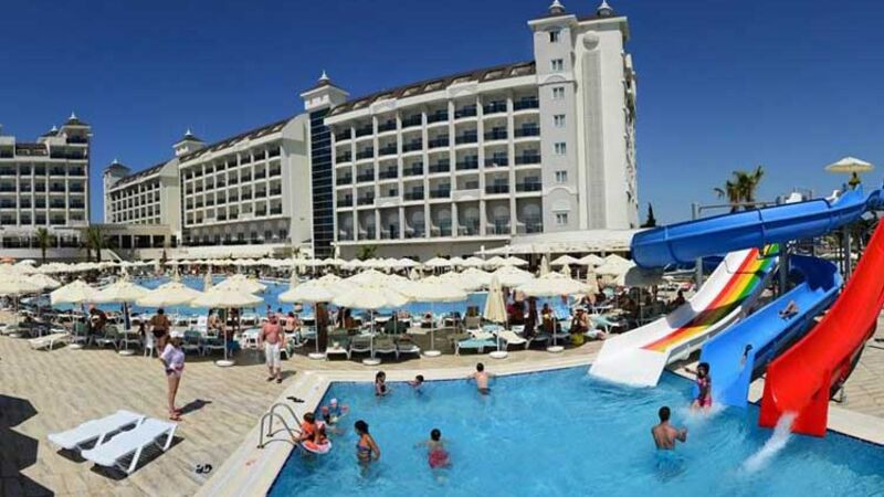 LAKE & RIVER SIDE HOTEL & SPA