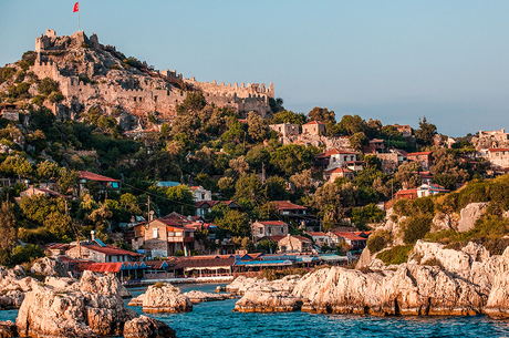 GÜNÜBİRLİK KEKOVA TEKNE TURU