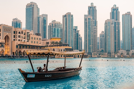 Antalya'dan Vize Dahil Dubai Turu