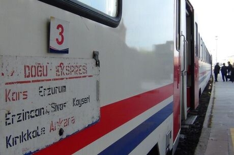 TURİSTİK DOĞU EKSPRESİ İLE BİR KARS MASALI